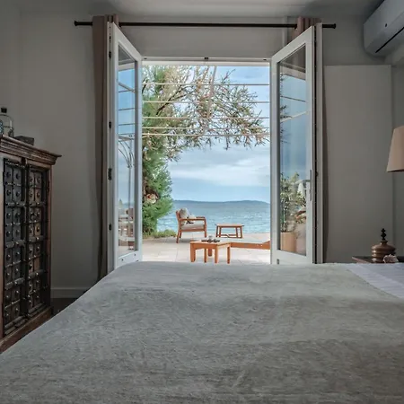 Surplage Hotel Cavaliere Le Lavandou Exterior foto