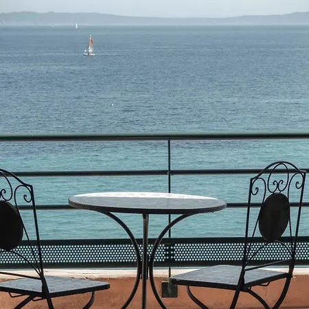 Surplage Hotel Cavaliere Le Lavandou Exterior foto